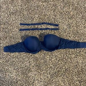 Blue Victoria’s Secret Lacy Bra